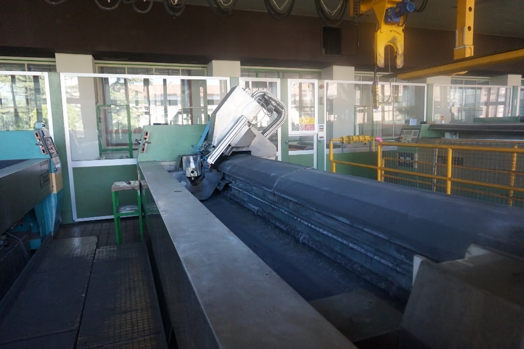 MDC-MAX DÄTWYLER AG FINISHMASTER Finishmaster FM-J27CREKR80  1995